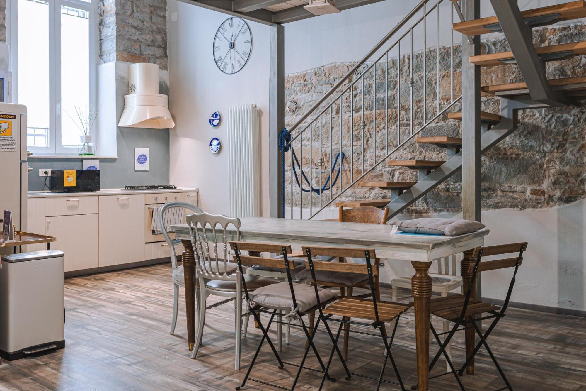 Trieste Art Loft ภายนอก รูปภาพ