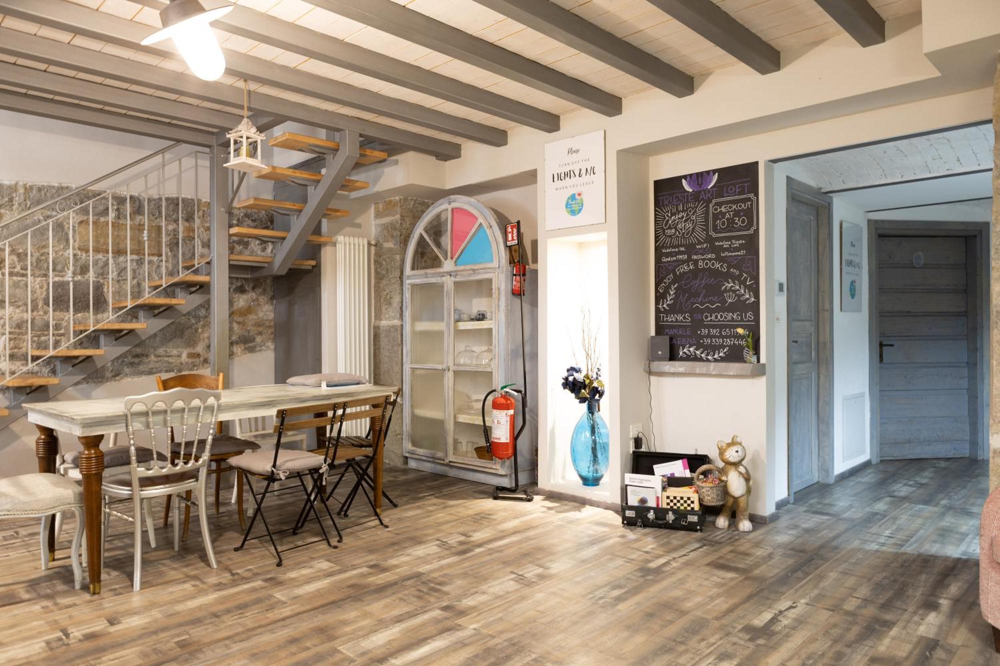 Trieste Art Loft ภายนอก รูปภาพ